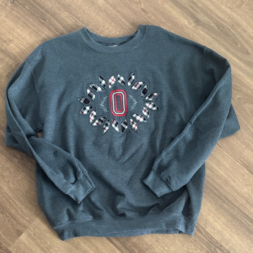 Gildan Dark Gray Ohio State Crewneck Sweater